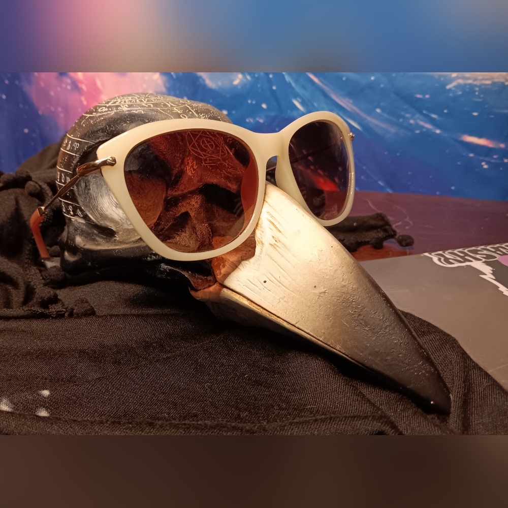 Betsey Johnson Glow Sunglasses — Ivory Frame, Rose Lenses, Gold Accents